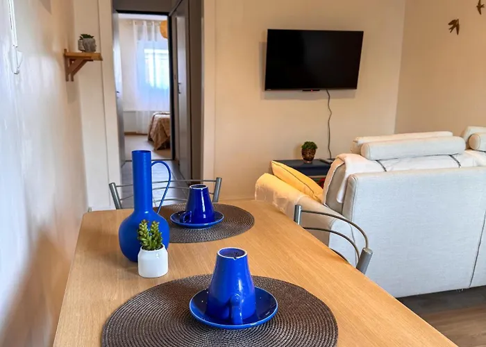 La Petite Bleu Apartment